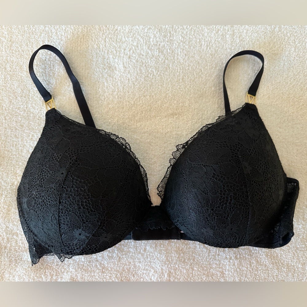 Victoria’s Secret Very Sexy Bra